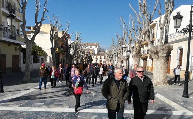 Berja aplaude la llegada de visitantes cada fin de semana