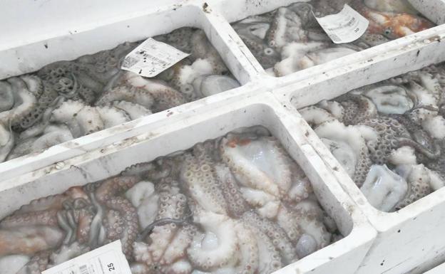Adra hace un llamamiento para consumir productos frescos locales