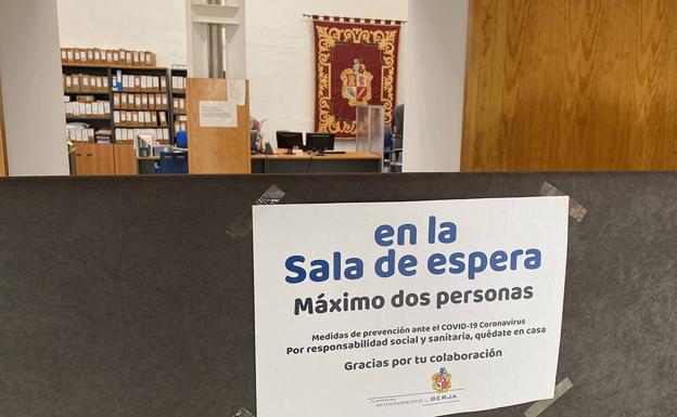 Berja facilita el certificado electrónico a través de cita previa