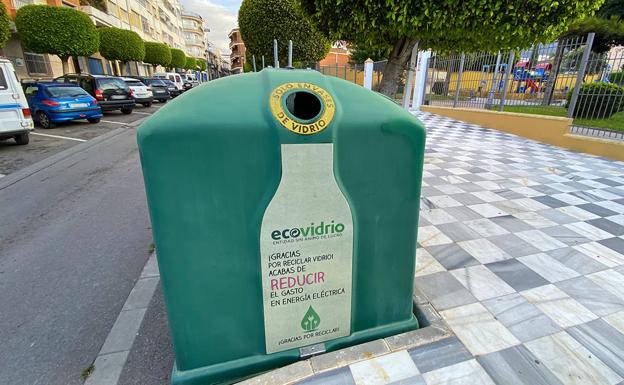 Los virgitanos aumentan el reciclaje de vidrio y ganan el reto