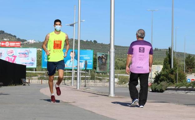 Balanegra prepara sus playas para el baño con la esperanza de autorizarlo en la fase 2