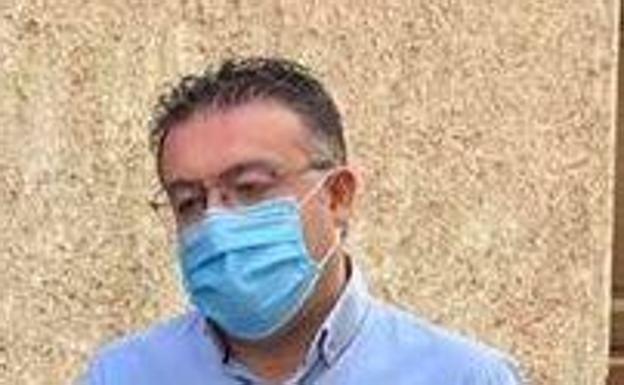 Berja se compromete a realizar test a la plantilla municipal