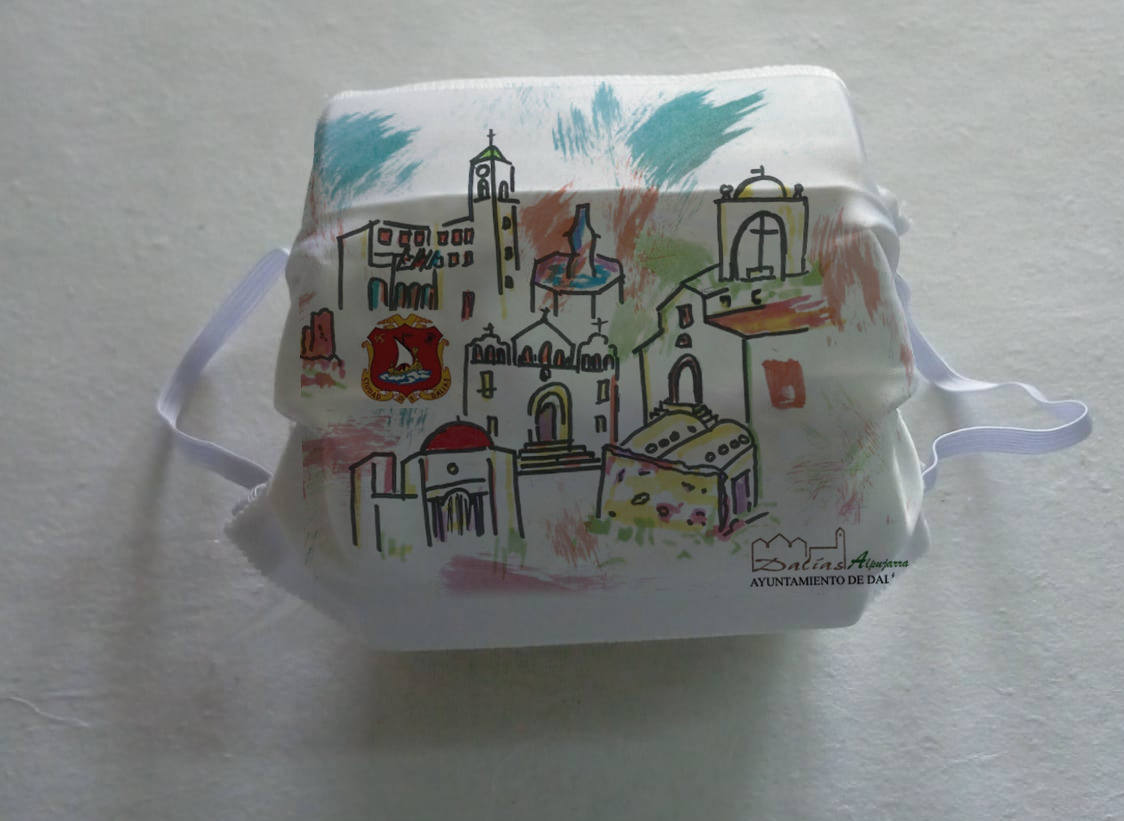 Dalías reparte mascarillas con monumentos representativos del municipio para los niños y niñas