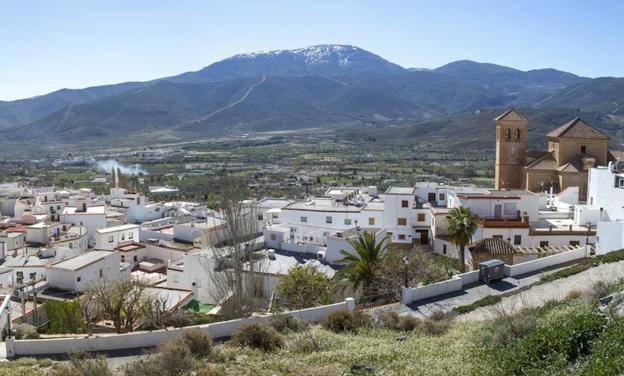 Comprar en Laujar tiene premio