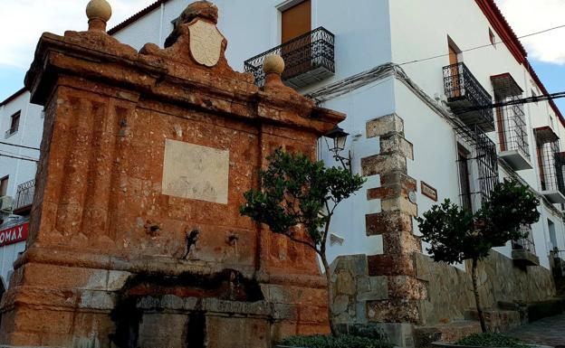 Fondón invita a 'hacer gasto' en los comercios de la localidad con premios en metálico