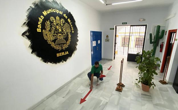 La música vuelve a sonar en la Escuela Municipal de Berja