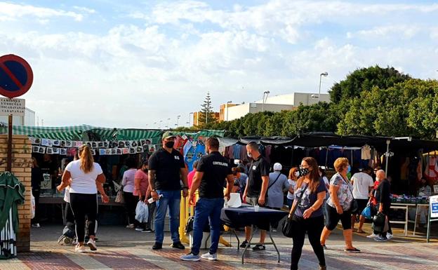 Adra reduce aforos de edificios municipales y suspende escuelas deportivas durante 15 días