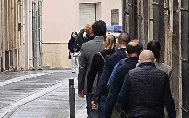 El alcalde de Adra declara ante el juez, acusado de negar información al PSOE