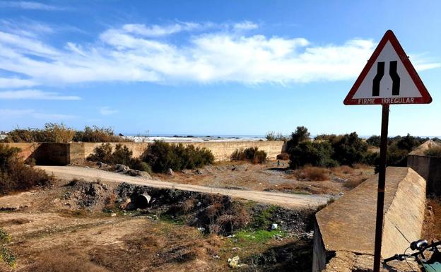 El Gobierno pone fecha al encauzamiento del río Adra: «Primer semestre de 2021»