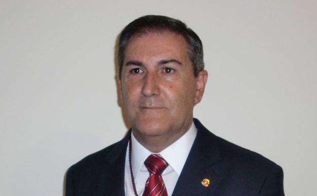 Gabriel Lirola, nuevo hermano mayor del Cristo de la Luz