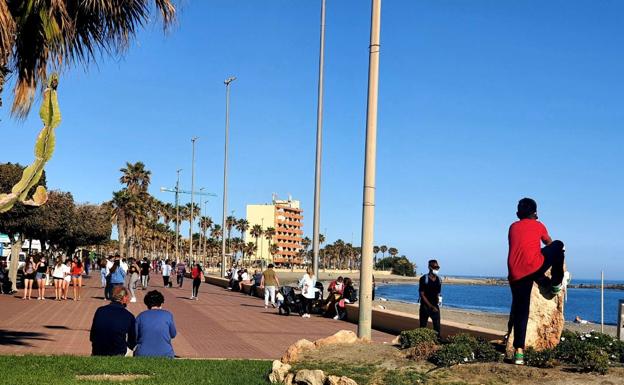 La comarca confirma su tendencia a la baja y avanza en el proceso de vacunación