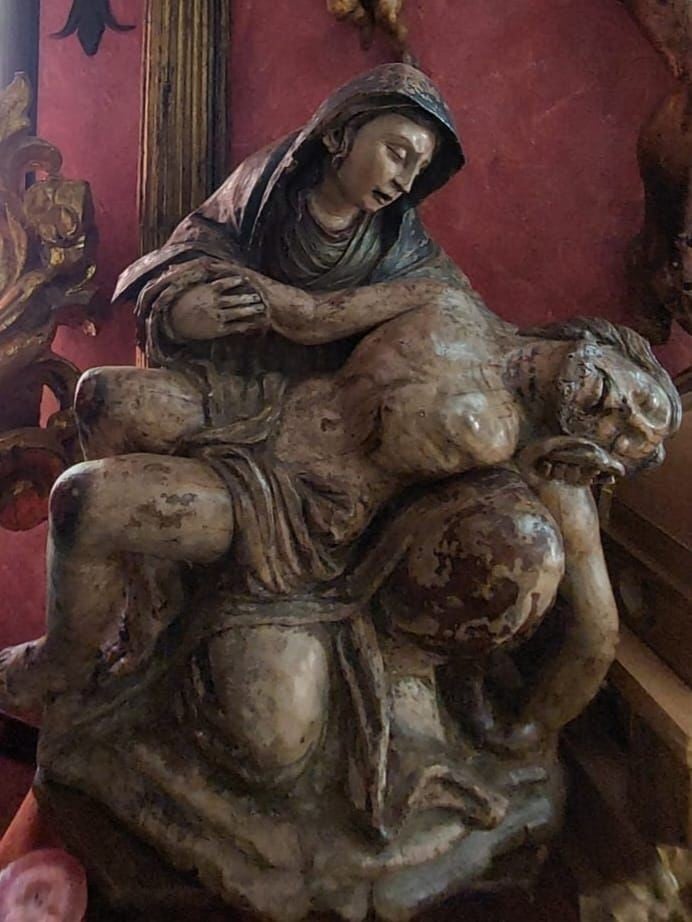El anticuario Juan Sanz cede su legado a Adra para su exhibición en el Museo