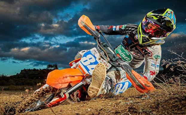 El PSOE sugiere habilitar un espacio para que los jóvenes practiquen motocross en Adra