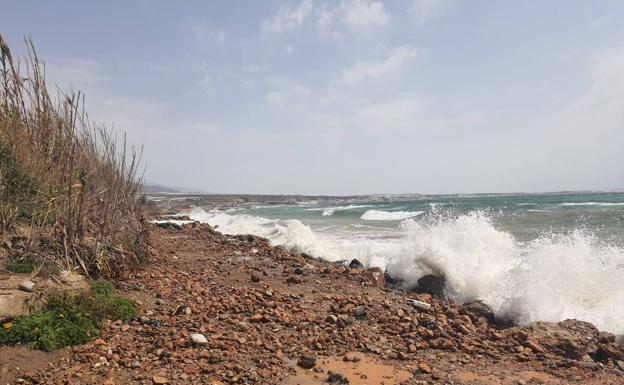 La Habana, entre las playas más dañadas por el temporal en la provincia