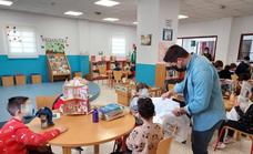 La Biblioteca Municipal celebra el Día del libro con la presentación de obras de autores locales