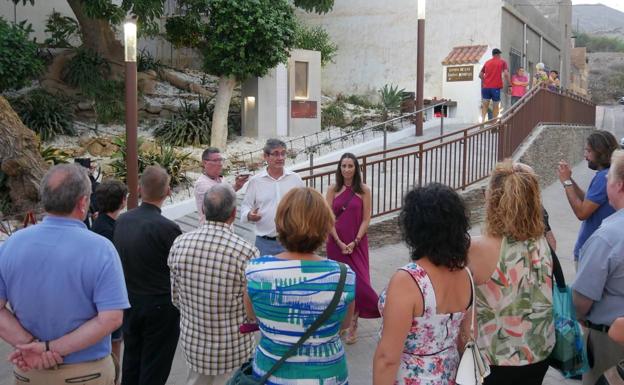 Las Ánimas Benditas de Adra: la tradición se mantiene viva con la mejora del entorno de la ermita