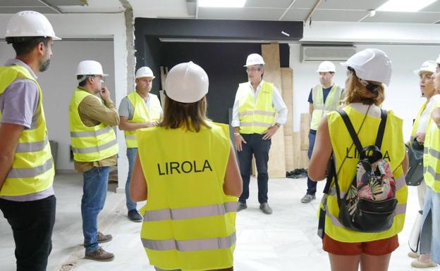Las obras del Centro Cultural avanzan «a buen ritmo» con el propósito de cumplir los plazos
