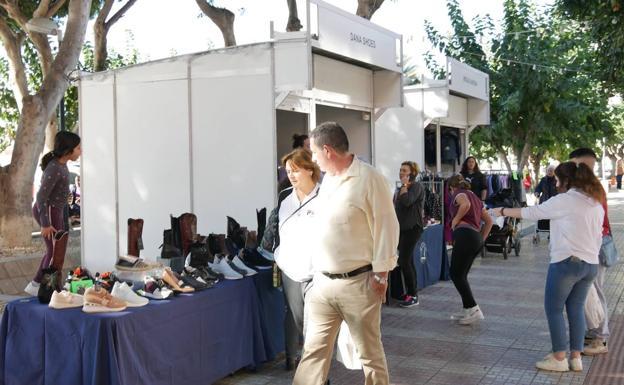 Los comerciantes aplauden el formato del Gran Outlet y su ubicación en el parque del Puerto