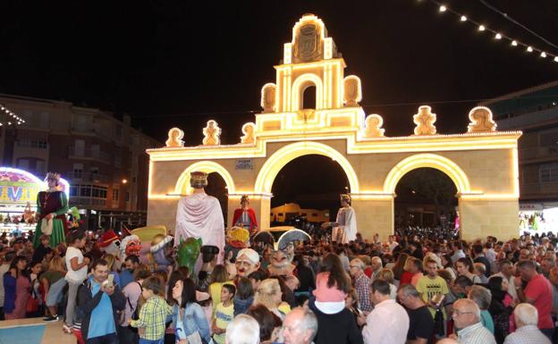 UCIN propone una zona habilitada para los feriantes