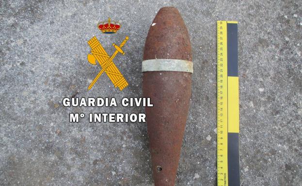 La Guardia Civil desactiva una granada para mortero intacta en una obra en Alcalá la Real