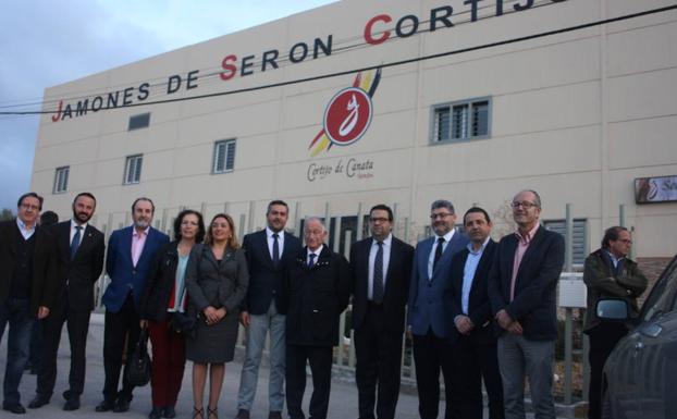 La ministra de Sanidad, Dolors Montserrat visitará el martes la empresa Cortijo de Canata en Serón
