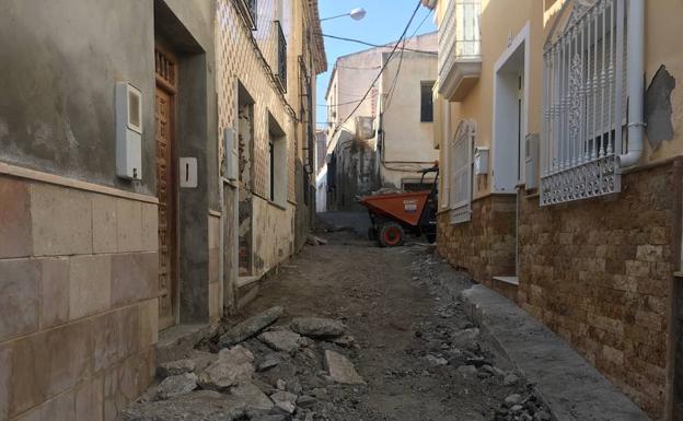 Calles de Albox reciben mejoras encaminadas a hacer una ciudad más amable con el peatón
