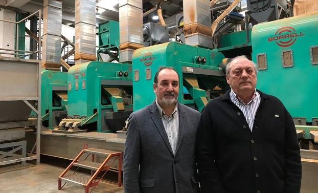 La Junta concede a ‘Almendras Utrera’ de Albanchez una ayuda de 840.000 euros para la ampliación de sus instalaciones