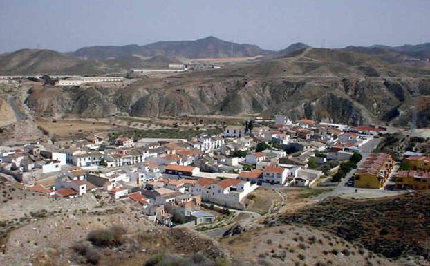 Reducción del 5% en IBI e impuesto de vehículos para los vecinos de Zurgena que domicilien el recibo