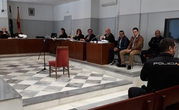 Condenados a 29 y 13 años de prisión los hermanos que mataron a su tío y lo intentaron con su primo en Albox