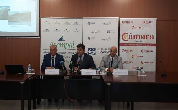 AEMA denuncia bloqueo de expedientes en las explotaciones de Mármol de Macael
