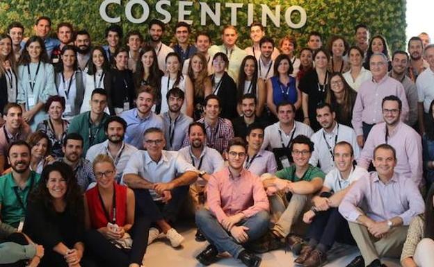 Arranca hoy en Cosentino 'Líderes del futuro' de Fundación Eduarda Justo