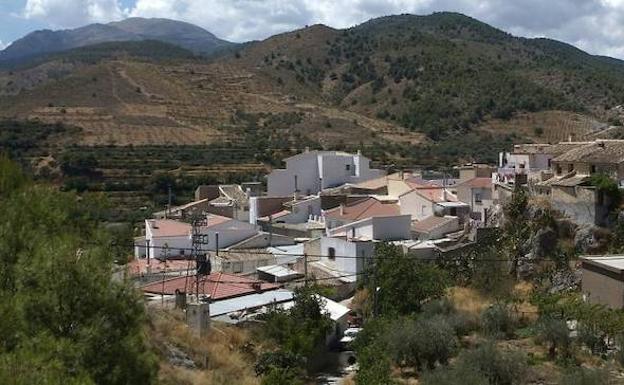 Diputación arrenda en Bayarque las dos últimas VPO con opción a compra del municipio
