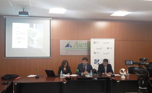 Diez nuevos galardones en Macael consolidan el liderazgo internacional del sector de la piedra natural