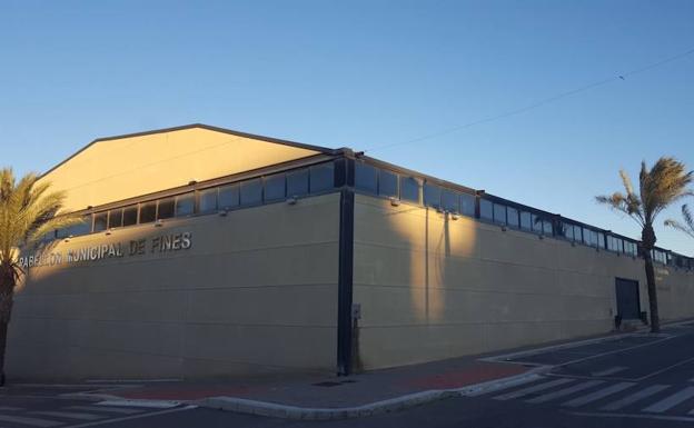 Fines aumentará su oferta deportiva ampliando su Pabellón con una nueva planta