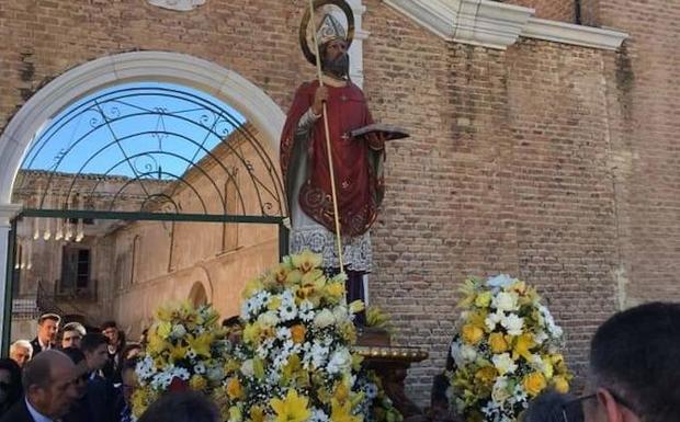 Los vecinos de la pedanía Almanzora de Cantoria parodian los polémicos máster en la diana de San Ildefonso