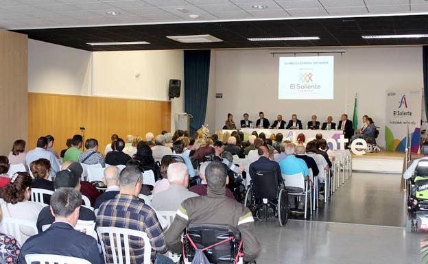 El Saliente de Albox celebra su Asamblea haciendo balance del XXX Aniversario