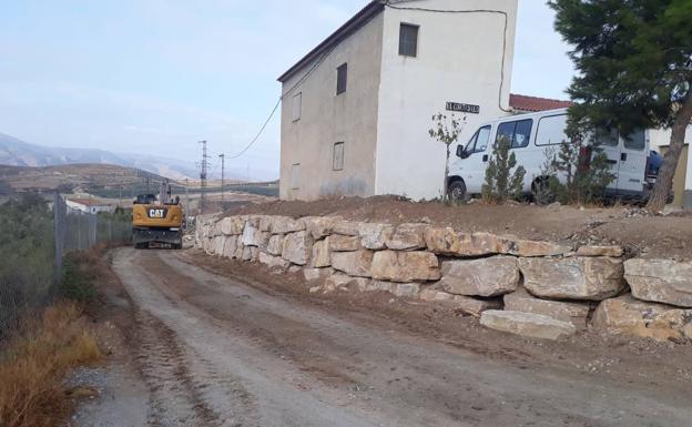 El Plan de Caminos de Diputación mejora tres caminos en Tíjola con 63.000 € de inversión