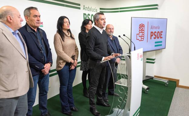 El PSOE exige a Crespo que anule la resolución por la que se declara la emergencia de los sondeos en Alcóntar