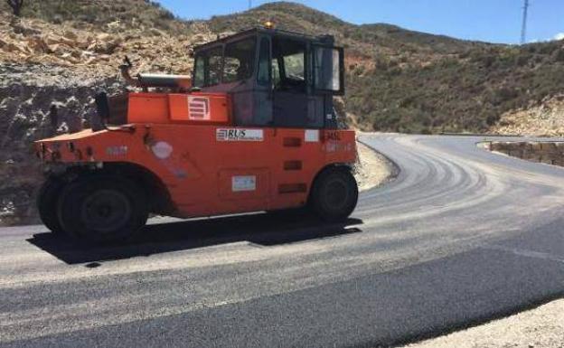 Más de 200.000 euros en la mejora de la red viaria en Serón y Alcolea