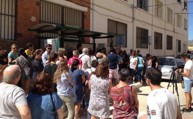 El PP de Olula culpa a sus socios en la Junta de quitar dos paradas del bus escolar