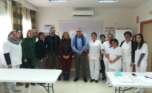 Junta y Ayuntamiento de Serón forman en atención sociosanitaria a 15 personas desempleadas con un taller de empleo