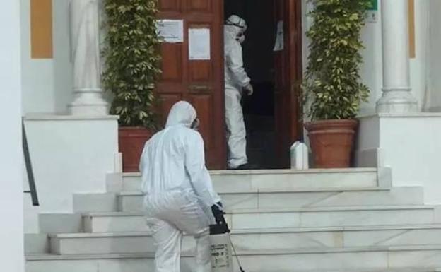 El Ayuntamiento de Líjar declara tres días de luto tras la muerte de su secretario por coronavirus