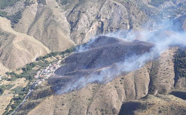 Controlado el incendio forestal declarado en Serón