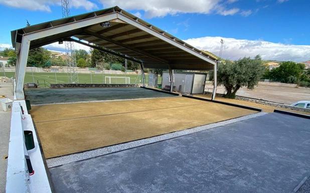 El Ayuntamiento de Serón construye seis pistas nuevas de petanca