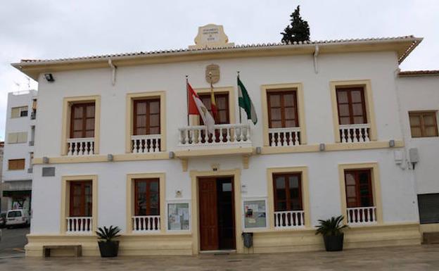 El Ayuntamiento de Serón entrega ayudas directas a 32 empresarios locales
