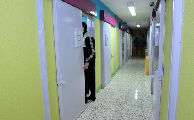 El brote del centro de menores de Oria suma ya 38 contagios