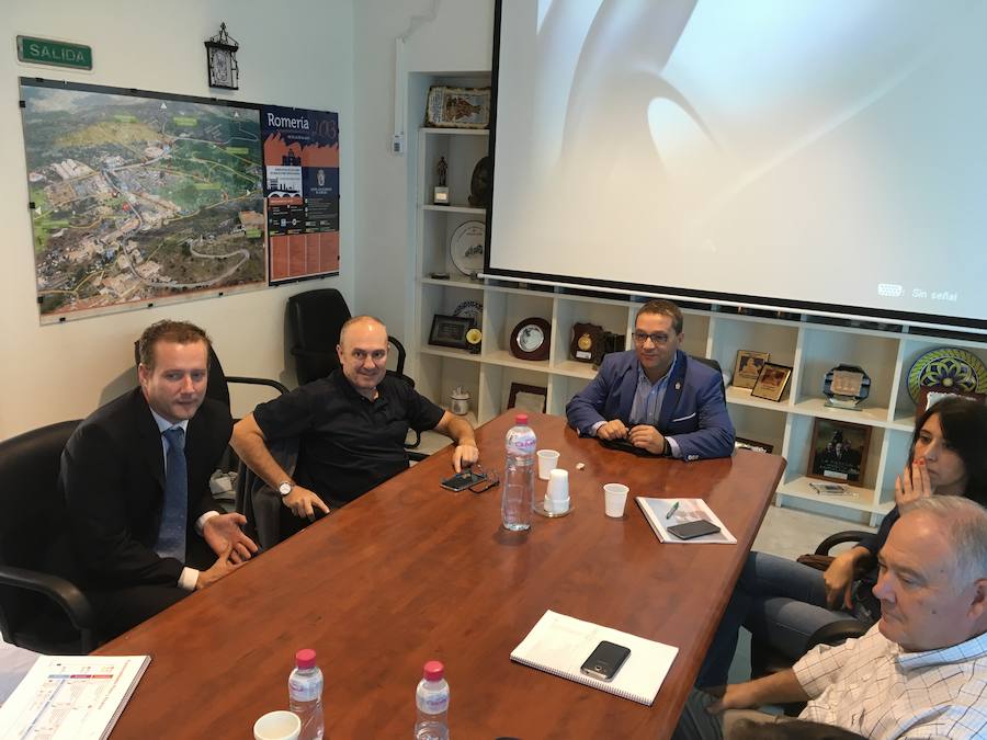 Las nuevas tecnologías se implantarán en la gestión de servicios que se prestan en la ciudad de Andújar
