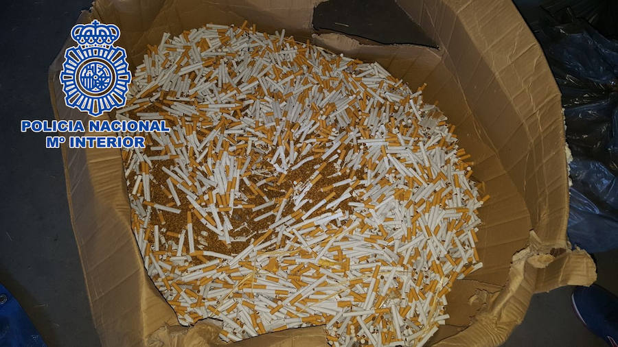 La Policía Nacional interviene en Andújar 20.160 cajetillas de tabaco y 1.227 kilogramos de picadura ilegal