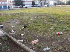El colectivo vecinal San José Obrero reclama más cuidado de las zonas verdes del Polígono