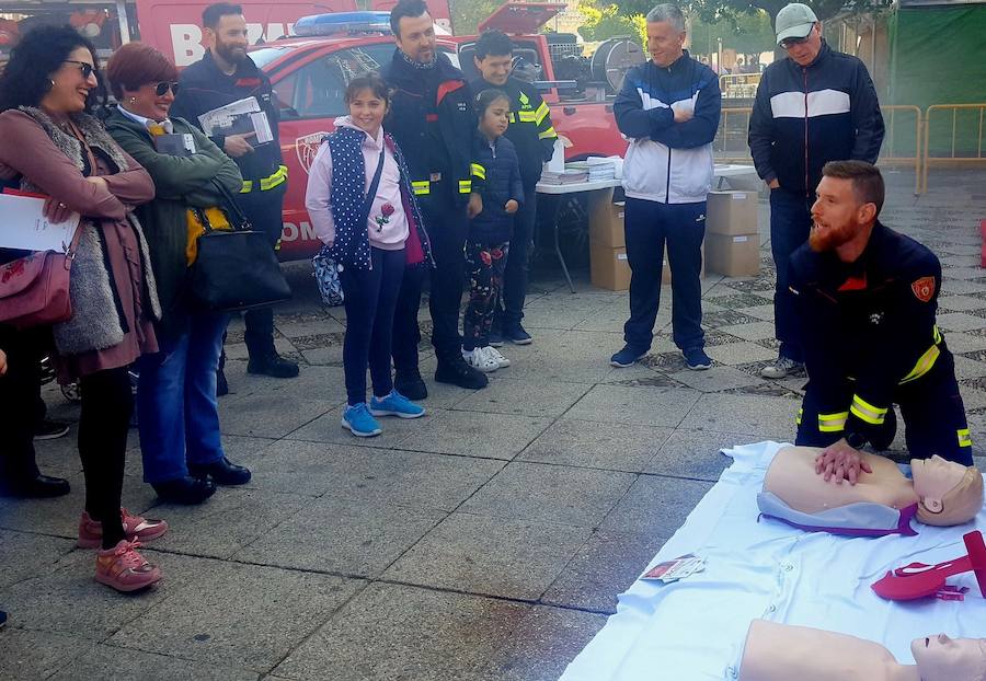 La Feria de la Prevención forma a la población en primeros auxilios